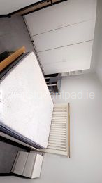 Double bed in the bedroom.